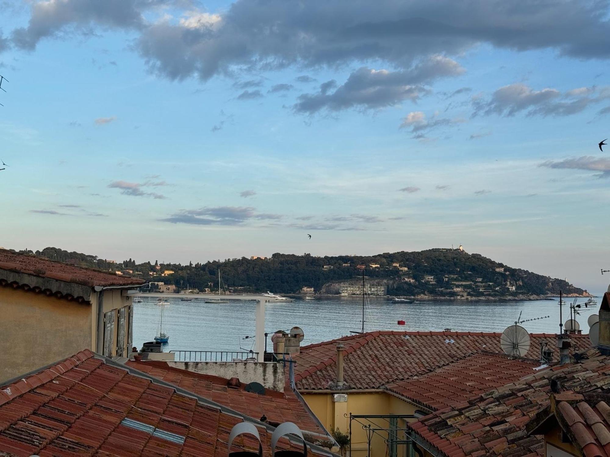 The Seaside Serenity - Calm & Charming Bay View Flat - Heart Of Villefranche Ngoại thất bức ảnh